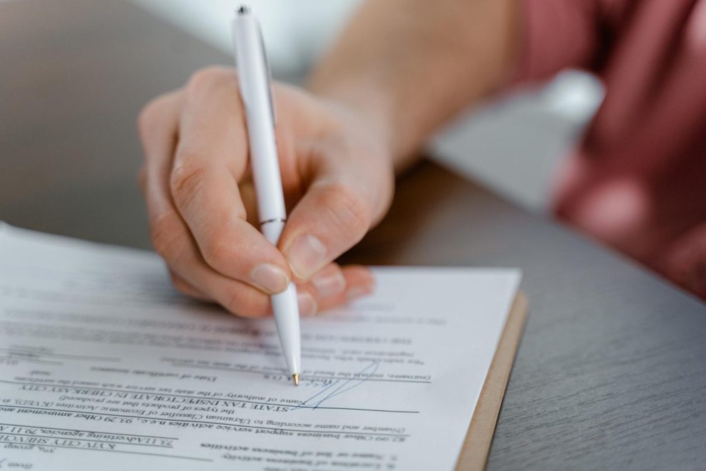 Guidelines for Resolving Real Estate Contract Disputes Guidelines for Resolving Real Estate Contract Disputes